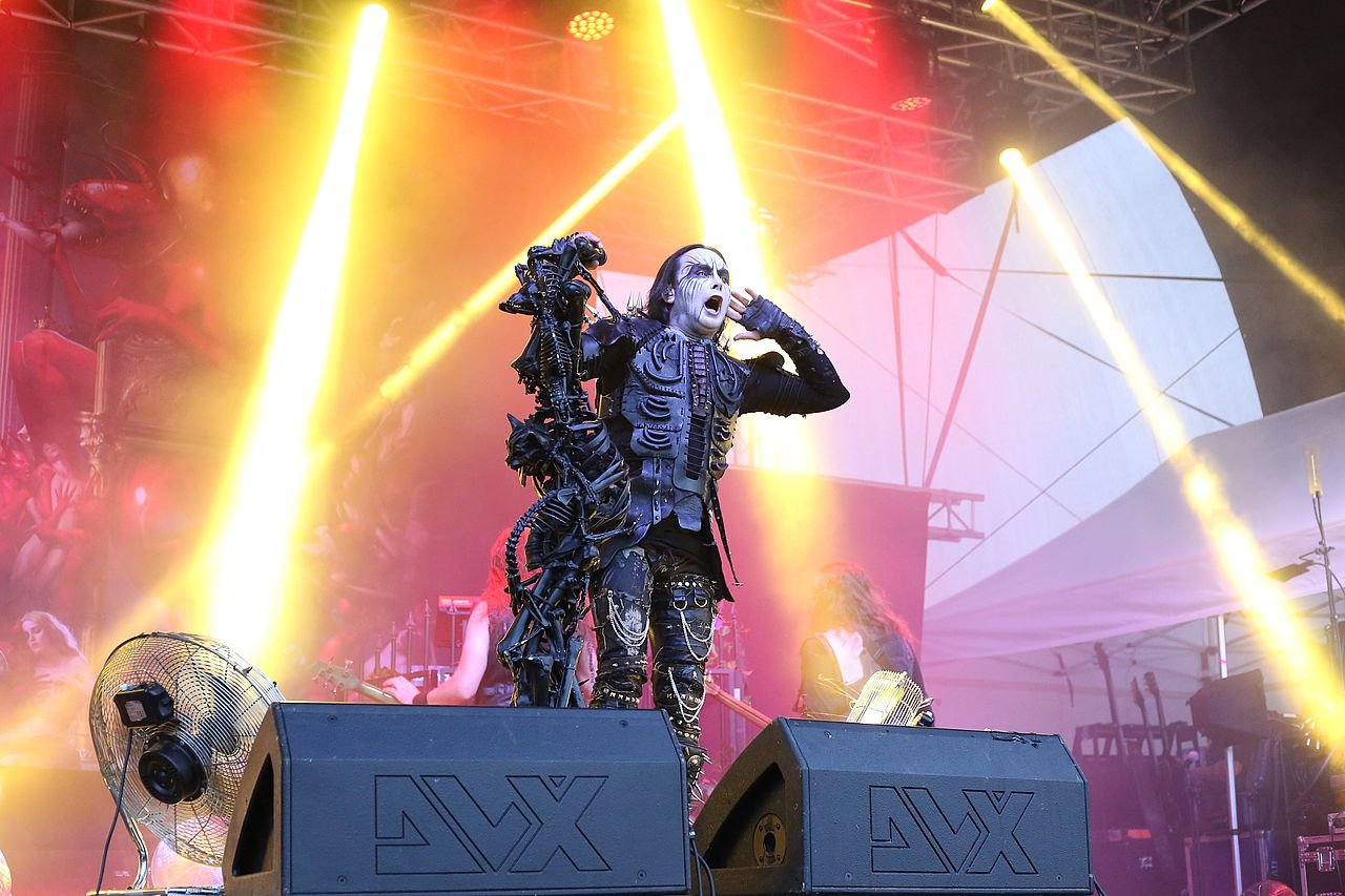 CRADLE OF FILTH