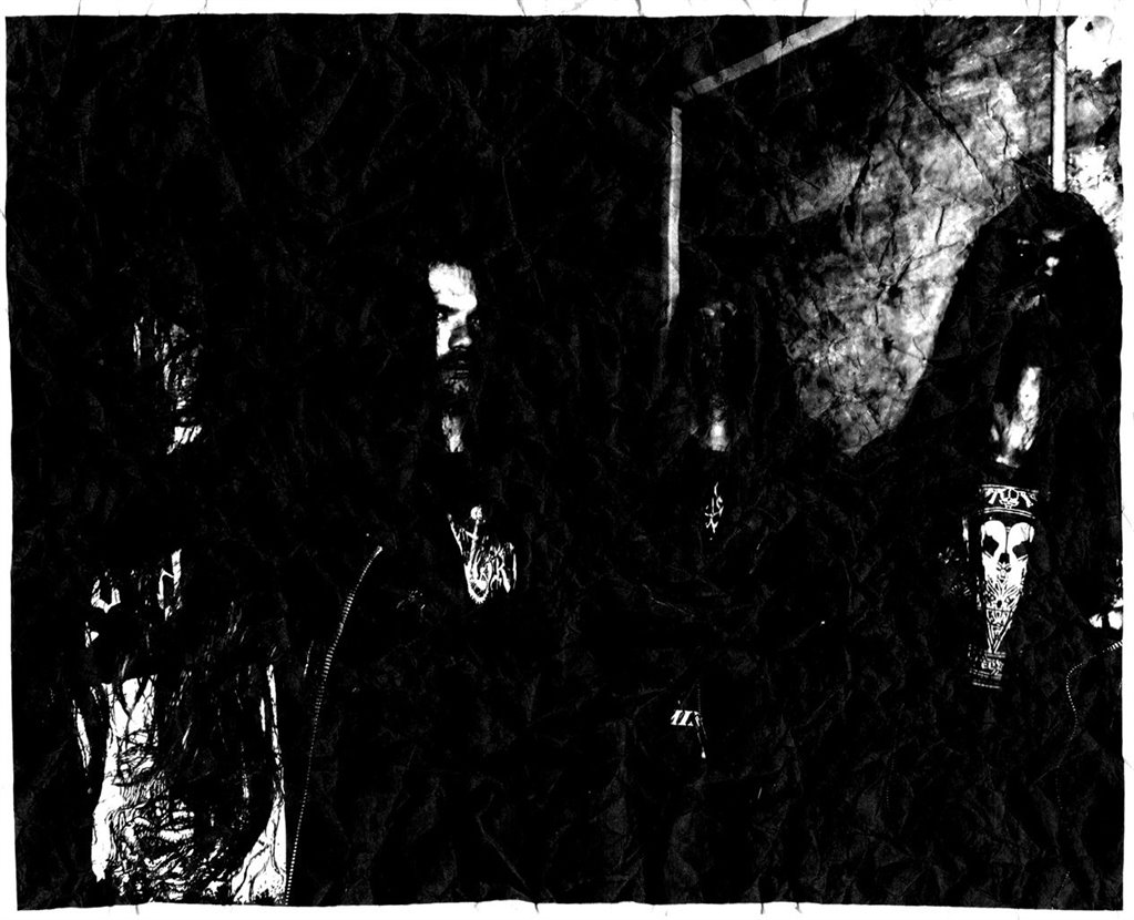 Deathmetalová brutalita a blackmetalová špína v Plzni – OMEGAVORTEX, STÍNY PLAMENŮ a ALTARS ABLAZE.