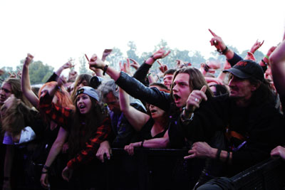 Vzpomínky na BRUTAL ASSAULT 2016 - Metalheads prvních řad