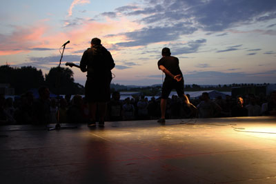 FLUFF FEST 2016 - Feministický punky, blacky, postrocky a RUTKA LASKIER (den třetí)